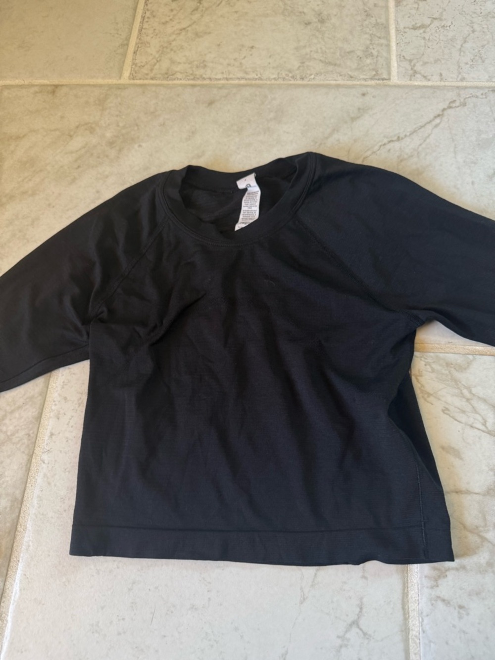 Lululemon Black Cropped Long-Sleeve Top - Picture 2 of 3